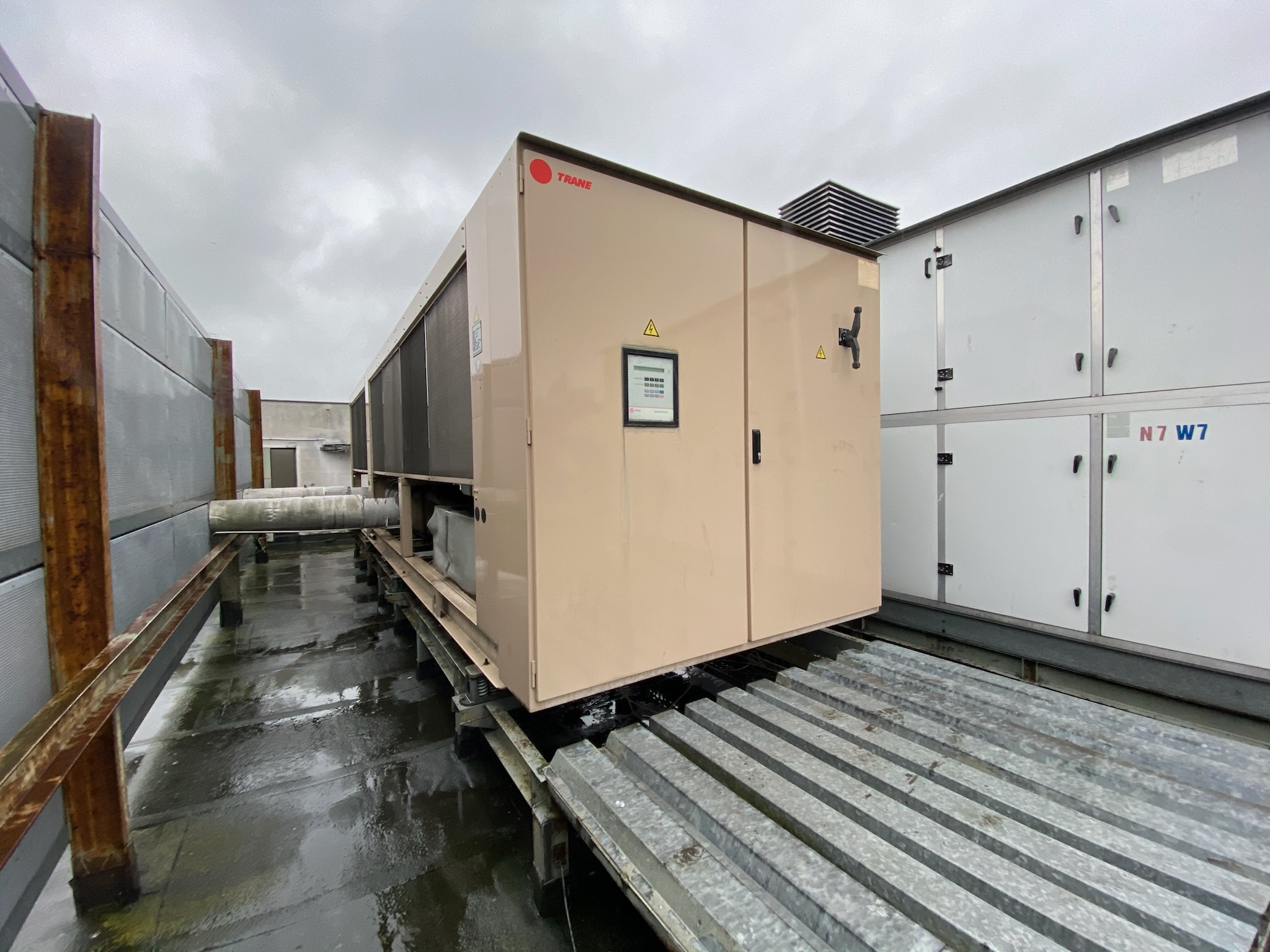 Beyond Comfort HvacWorld's Cooling Solutions in Large Retail Centers